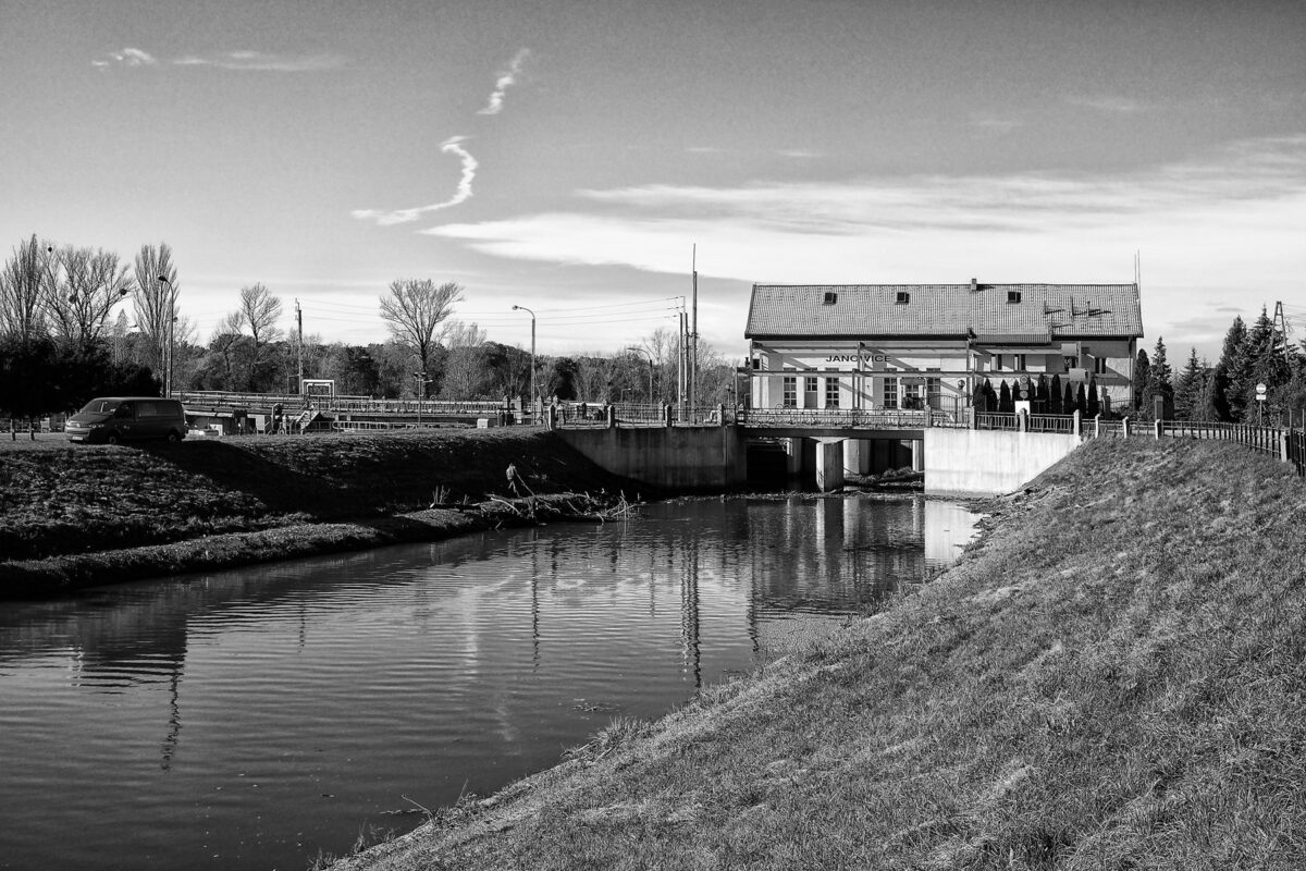 Jeszkowice - stopień wodny Janowice