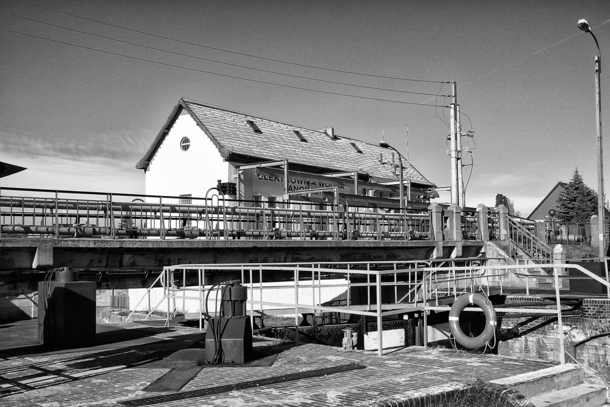 Jeszkowice - stopień wodny Janowice